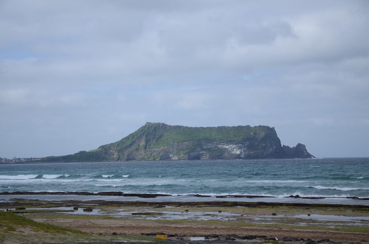 Jeju Stay In Sungsan Сеогвипо Екстериор снимка